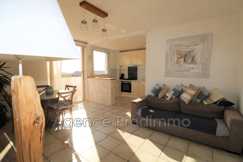 Photo Appartement Marseille Proche plages, to buy appartement 3 rooms 53 m²