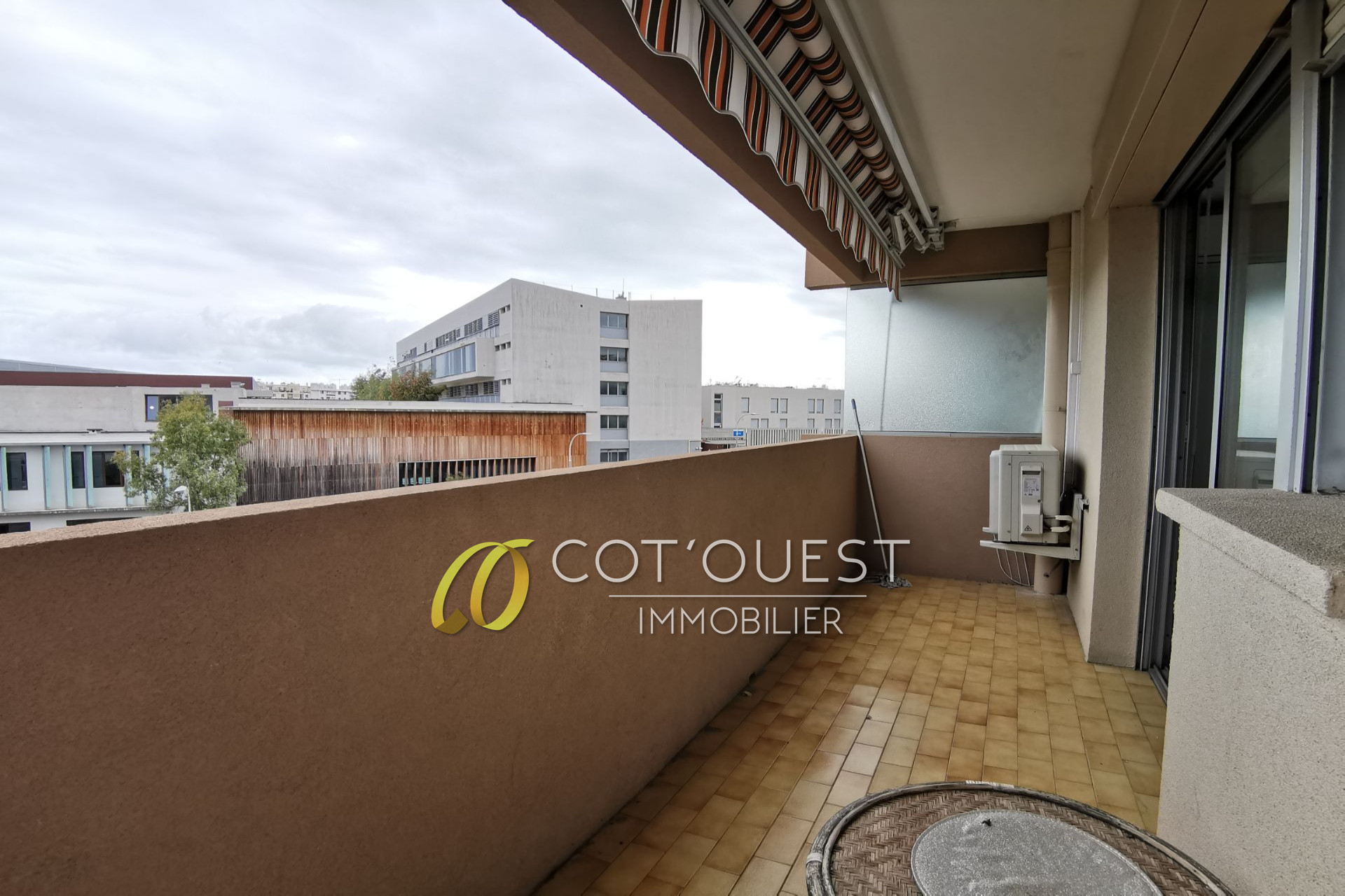 Vente Appartement 21m² à Nice (06100) - Cot'Ouest Immobilier