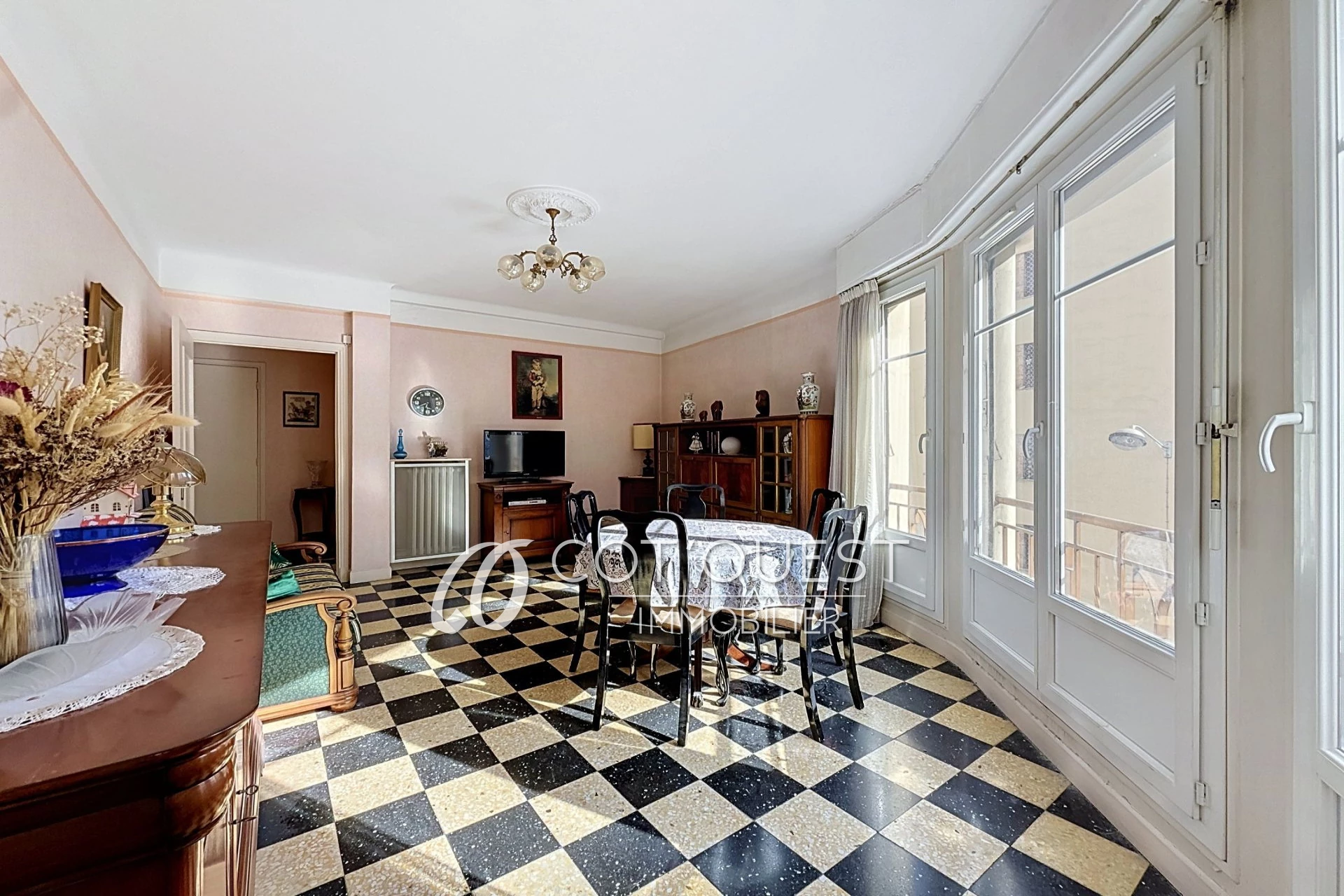 Appartement 2 pièces 59 m² · à Nice · 59 m² · 230 000 €