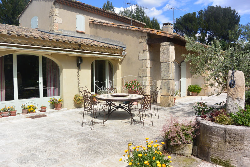 Photo Mas Maussane-les-Alpilles Proche centre, Location saisonnière mas 4 chambres 240 m²