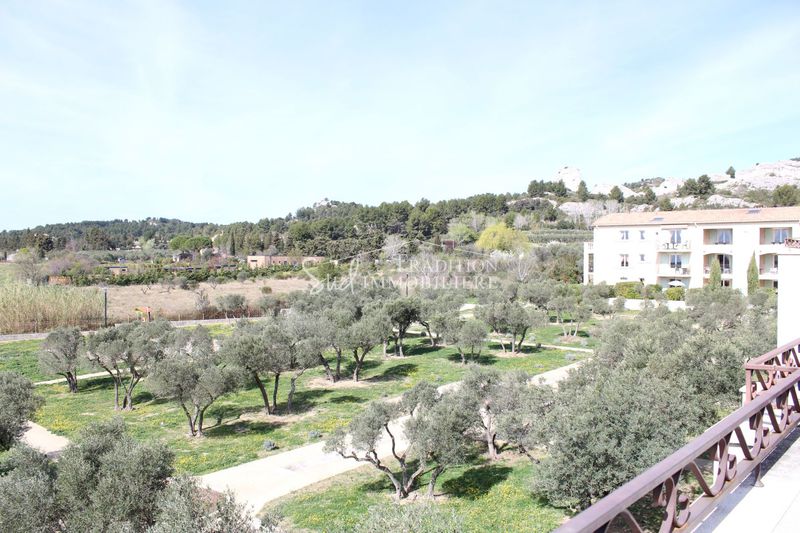 Photo Appartement Paradou Proche village, Location appartement 2 pièces 32 m²