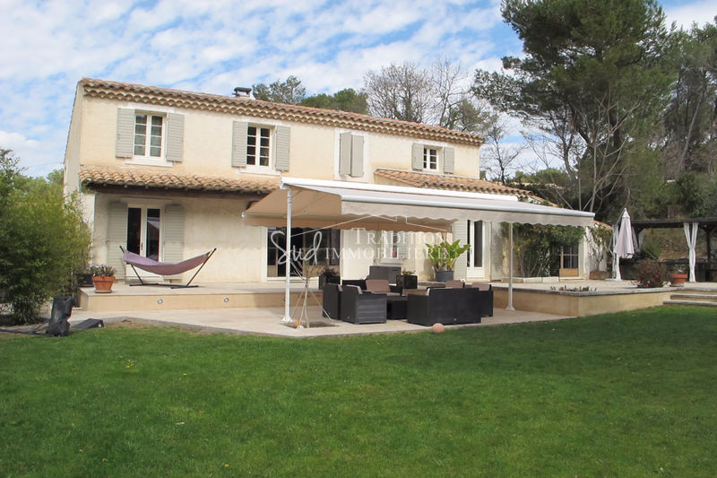 Photo Maison Saint-Rémy-de-Provence achat maison 4 chambres 240 m²