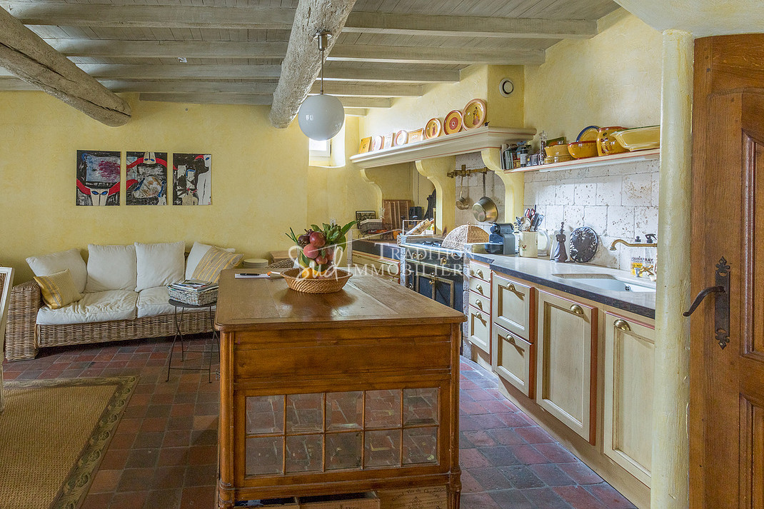 4 Bedroom Chambre D Hote For Sale Saint Remy De Provence Town