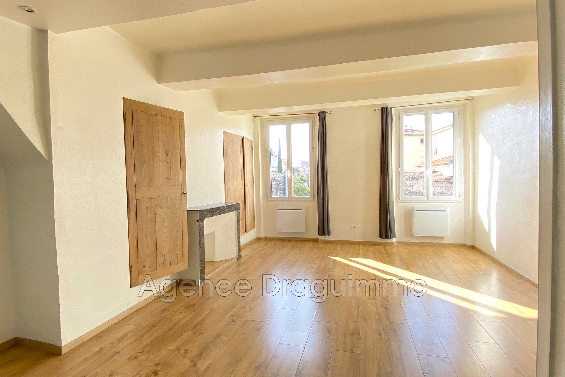 Vente Appartement 82m² 3 Pièces à Draguignan (83300) - Agence Draguimmo