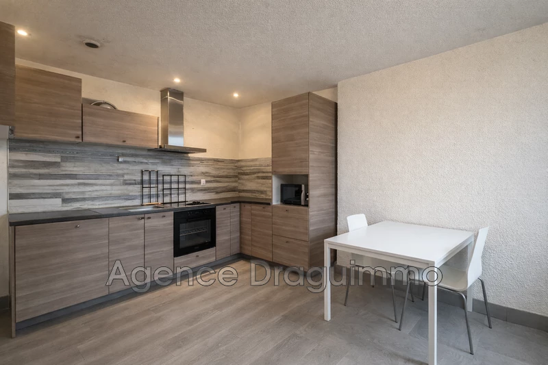 Photo n°3 - Vente appartement Draguignan 83300 - 110 000 €