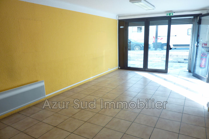 vente Vente local commercial murs local professionnel Juan-les-pins Centre-ville Murs local professionnel Juan-les-Pins Centre-ville, Professionnel murs local professionnel 60 m²