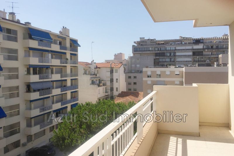 Photo Apartment Juan-les-Pins Centre-ville, to buy apartment 3 rooms 81 m²