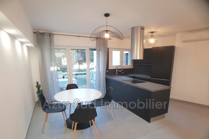 Photo Apartment Juan-les-Pins Proche plages, to buy apartment 2 rooms 43 m²