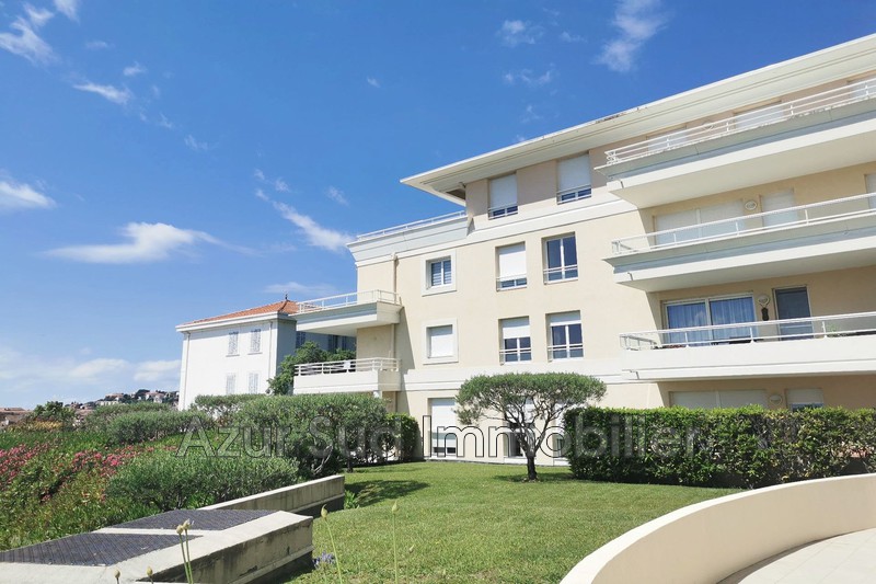 Photo Apartment Grasse Hauteurs, to buy apartment 2 rooms 46 m²