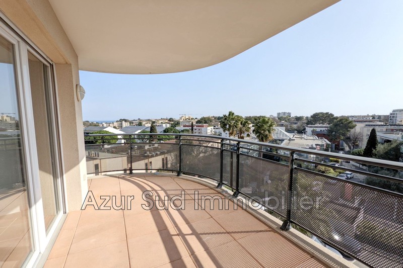 appartement  3 rooms  Antibes Heights  64 m² -   