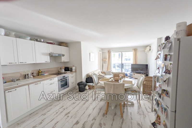 Appartement Juan-les-Pins Centre-ville,   achat appartement  3 pièces   53&nbsp;m&sup2;