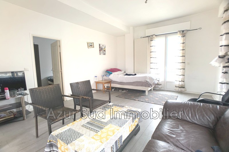 Photo Apartment Juan-les-Pins Centre-ville,   to buy apartment  2 rooms   53&nbsp;m&sup2;