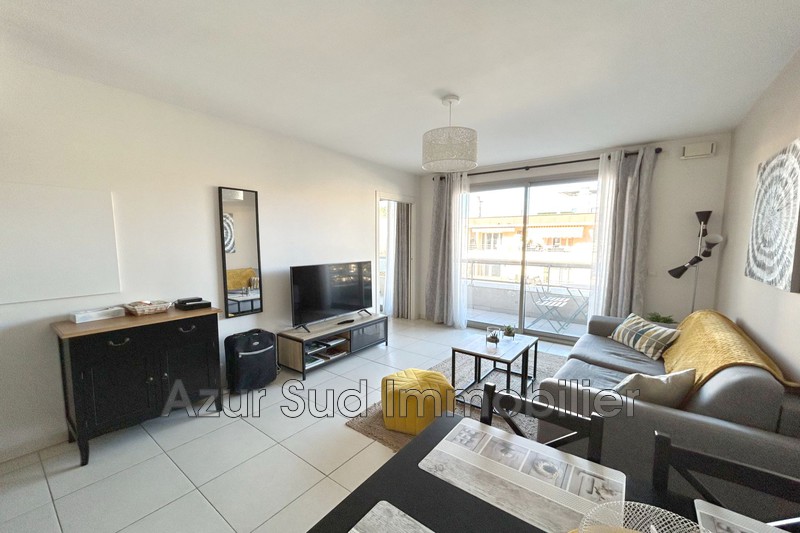 appartement  2 rooms  Juan-les-Pins Downtown  34 m² -   