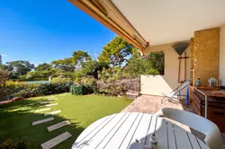 Appartement 2 pièces 53 m² · à Antibes · 53 m² · 349 000 €