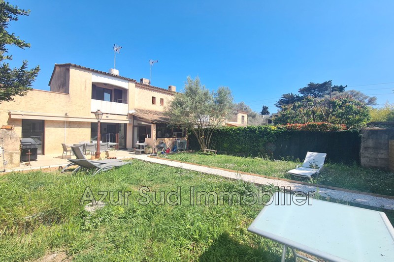 maison  4 pièces  Juan-les-Pins Tramontane  84 m² -   
