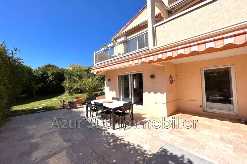 maison  4 rooms  Antibes Fontmerle  93 m² -   