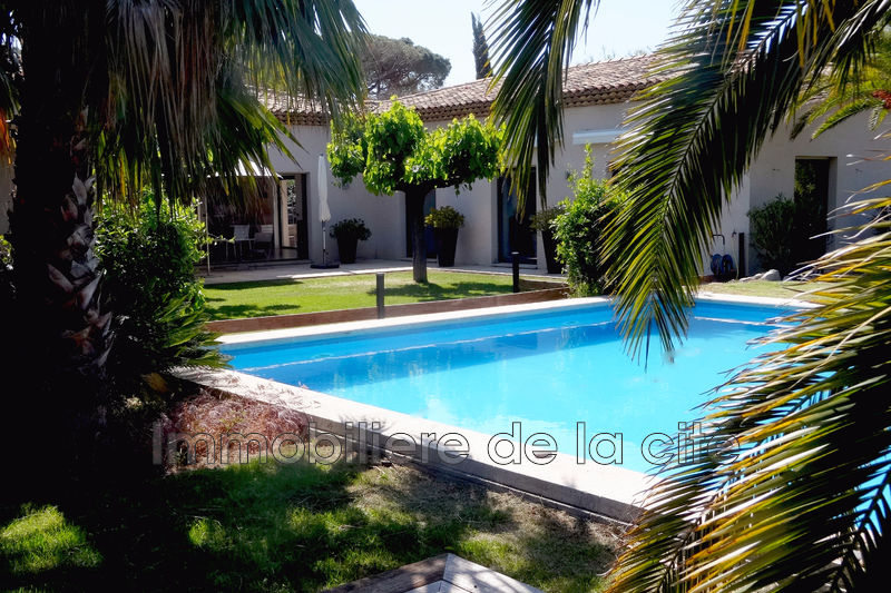 Photo Demeure de prestige Ramatuelle Bord de mer, achat demeure de prestige 4 chambres 150 m²
