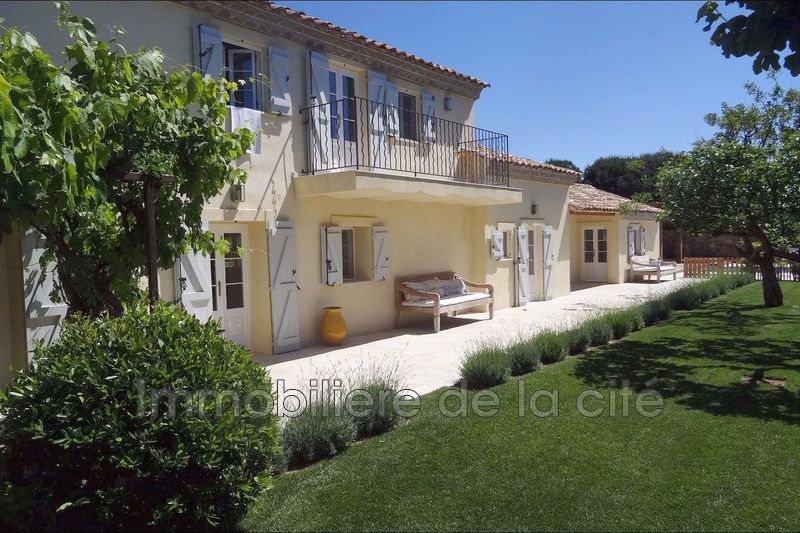 Photo Demeure de prestige Ramatuelle Bord de mer, achat demeure de prestige 5 chambres 250 m²