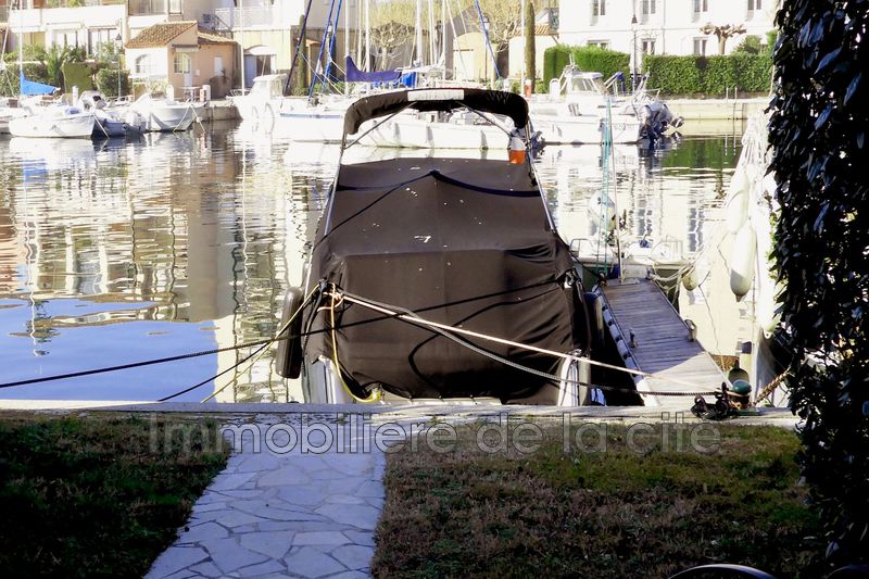Photo Cassine Port grimaud Rare amarrage de 22 x 5,80 , achat cassine 3 chambres 75 m²