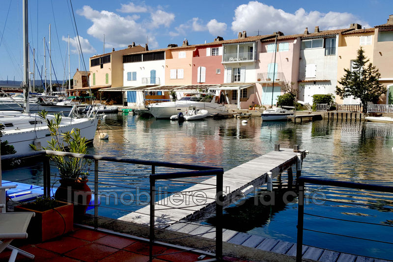 Photo Balandrine elargie Port grimaud Amarrage 11 m x 5 m, achat balandrine elargie 2 chambres 65 m²