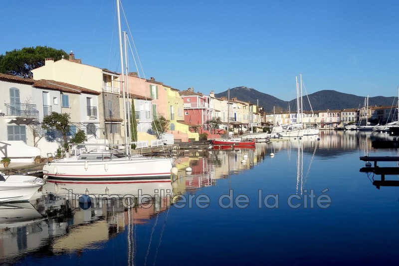 Photo Maison de pêcheur Port grimaud Amarrages 22 x 11 m et 10 x 6,85 m, achat maison de pêcheur 4 chambres 83 m²