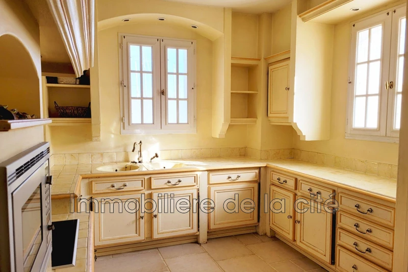 Vente Borderive et Maisons Spéciales Port Grimaud  