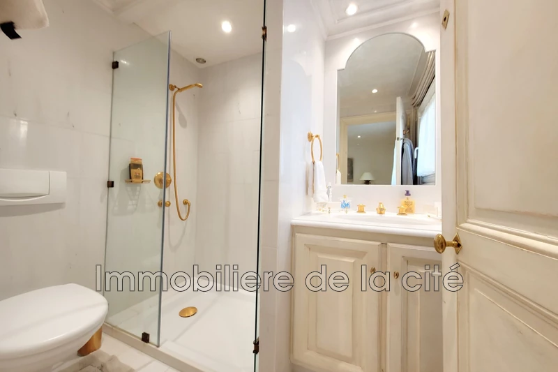 Vente Borderive et Maisons Spéciales Port Grimaud  