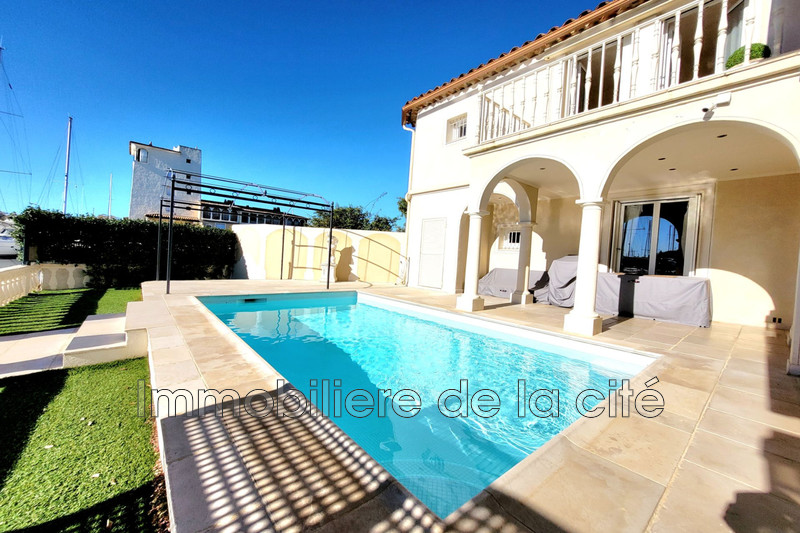 Vente Borderive et Maisons Spéciales Port Grimaud  
