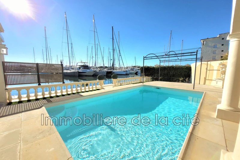 Vente Borderive et Maisons Spéciales Port Grimaud  