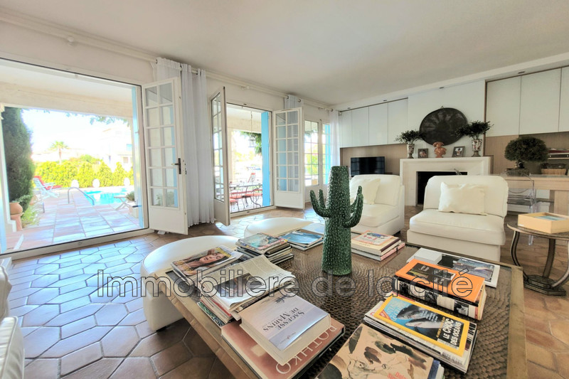Vente Borderive et Maisons Spéciales Port Grimaud  