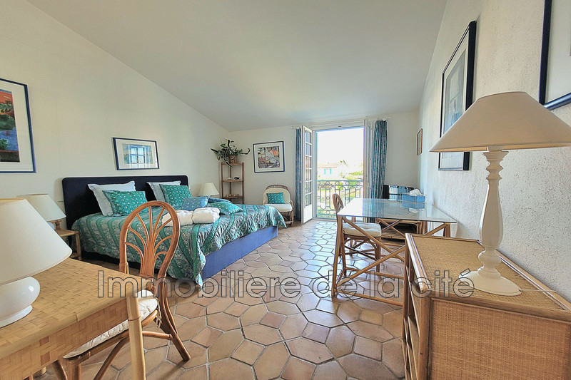 Vente Borderive et Maisons Spéciales Port Grimaud  