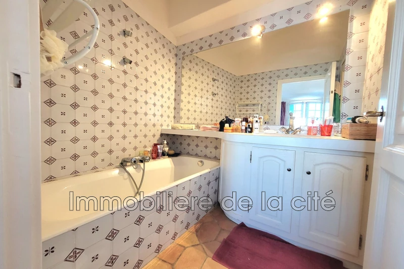 Vente Borderive et Maisons Spéciales Port Grimaud  