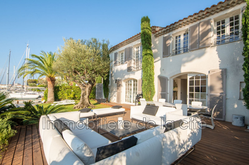 Vente Borderive et Maisons Spéciales Port Grimaud  