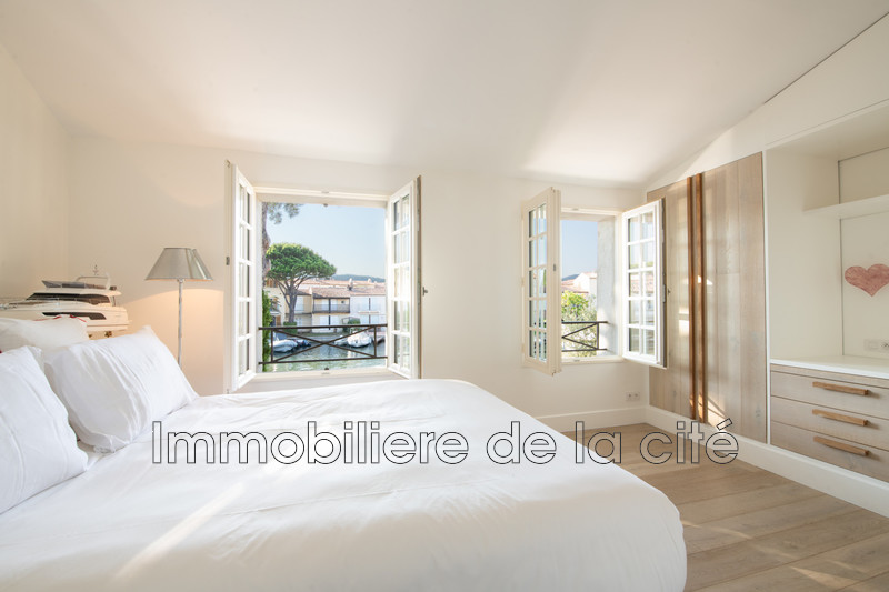Vente Borderive et Maisons Spéciales Port Grimaud  