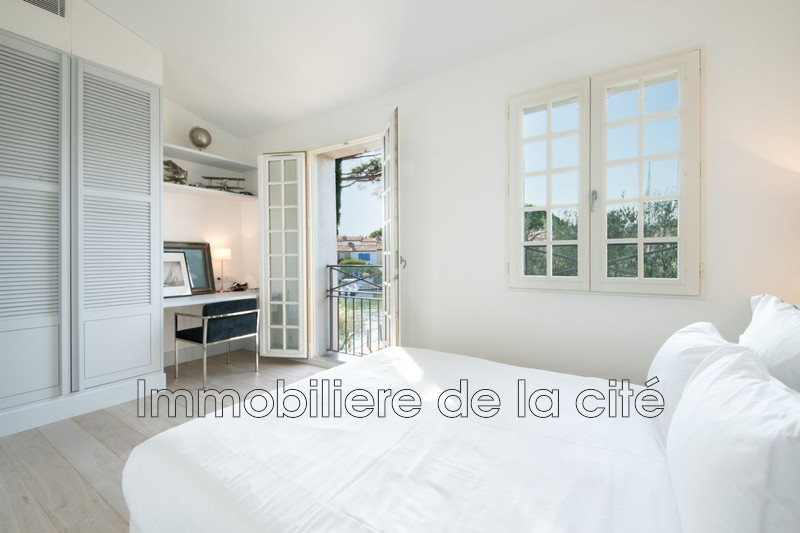 Vente Borderive et Maisons Spéciales Port Grimaud  