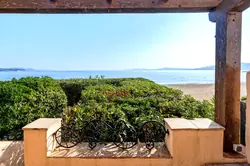 Photos  Maison pieds dans l'eau à vendre Port Grimaud 83310