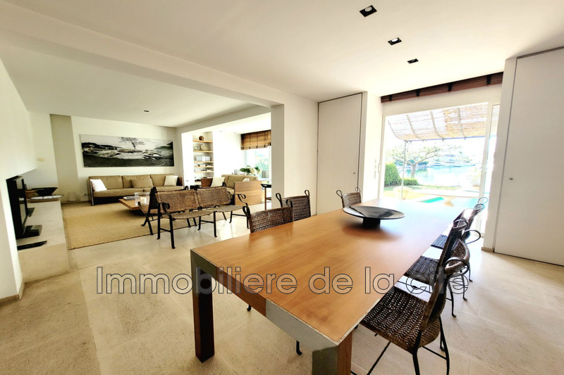 Vente Borderive et Maisons Spéciales Port Grimaud  