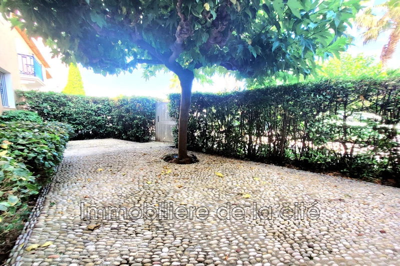 Vente Borderive et Maisons Spéciales Port Grimaud  