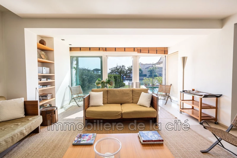 Vente Borderive et Maisons Spéciales Port Grimaud  