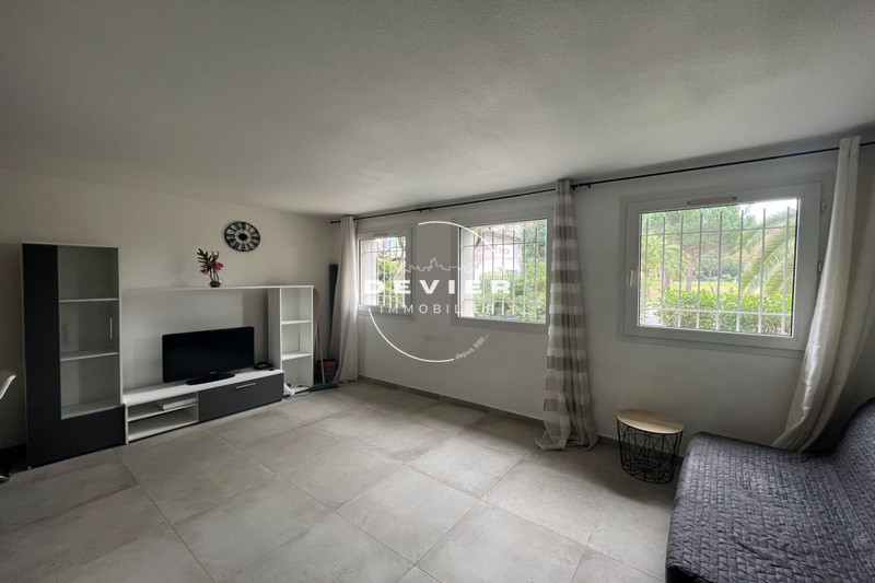 Appartement Montpellier Hôpitaux facultés,  Location appartement  1 pièce   24&nbsp;m&sup2;