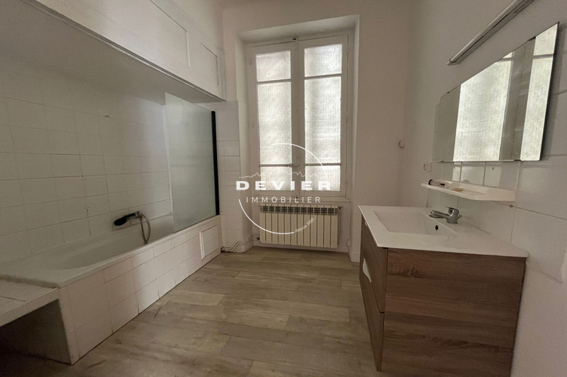 Location appartement Nîmes  