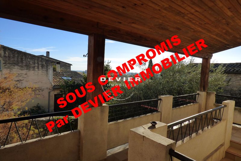 vente maison de village Saint-geniès-des-mourgues Castries Maison de village Saint-Geniès-des-Mourgues Castries, achat maison de village 4 chambres 180 m²