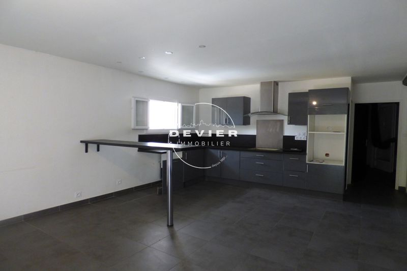 Location appartement Saint-Drézéry  