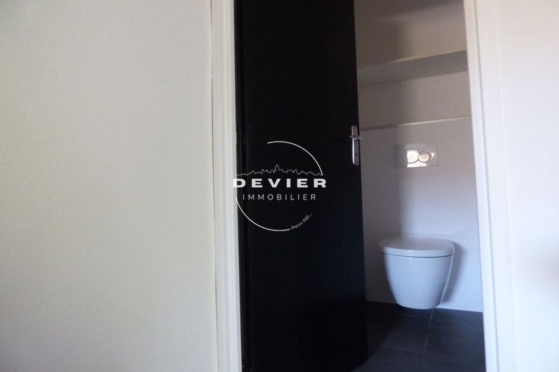 Location appartement Saint-Drézéry  