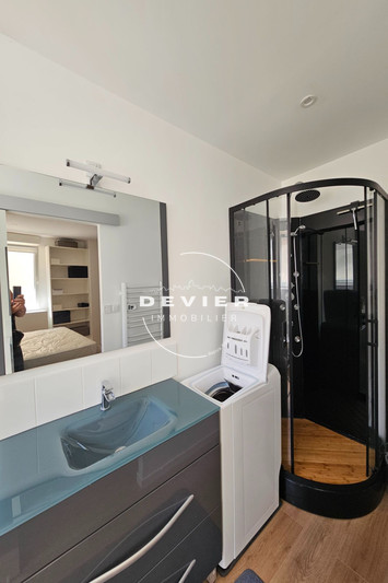 Location appartement Saint-Christol  