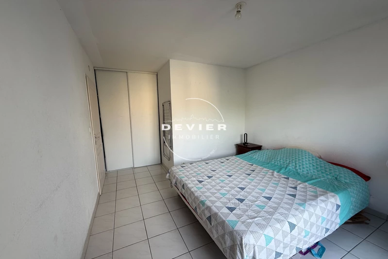 Location appartement Saint-Christol  