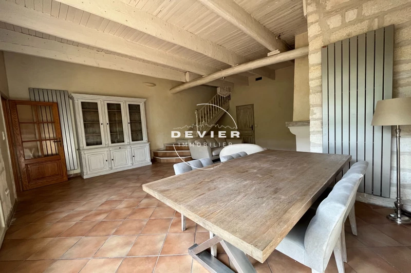 Location maison ancienne Castries  