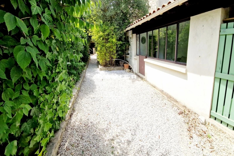 Location maison ancienne Castries  