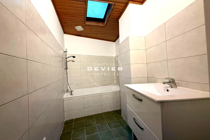 Location maison Lunel  