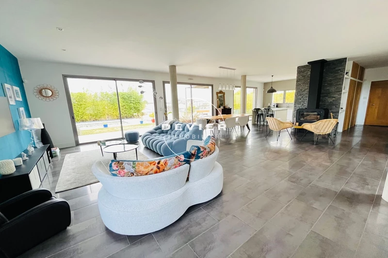 Villa Saint-Geniès-des-Mourgues Castries,   achat villa  3 chambres   170&nbsp;m&sup2;